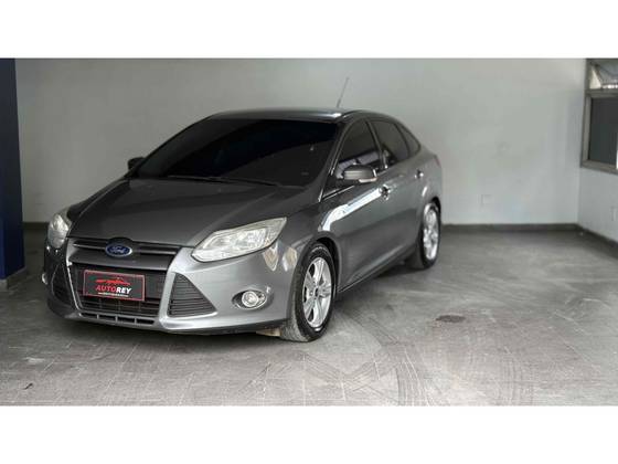 FORD FOCUS 2.0 S SEDAN 16V FLEX 4P POWERSHIFT